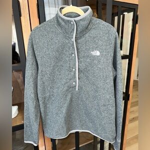 THE NORTH FACE Women's Alpine Polartec 100 Half-Snap Fleece Pullover sweatshirt
